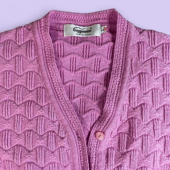 Vintage 90s Pink Waffle Knit Cardigan – Companion L, Pockets, V-Neck - Picture 4 of 7